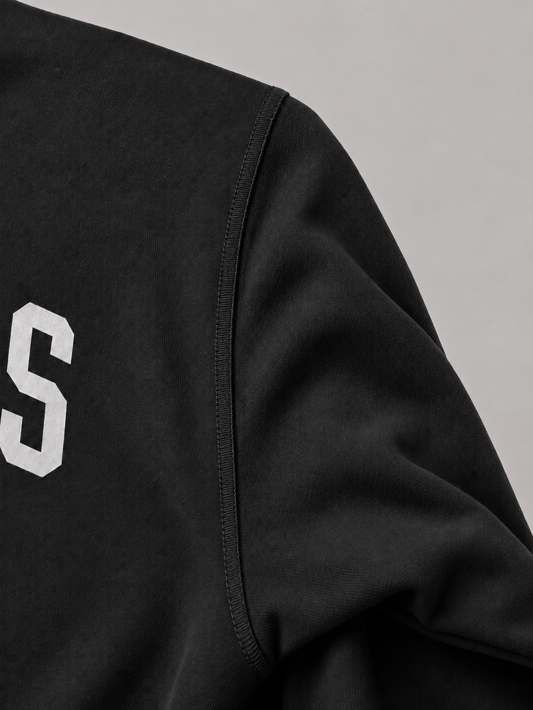 Polera oversize Out Of Bounds
